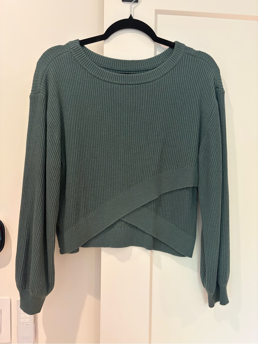 lululemon athletica Ribbed Cropped Crew Sweater in Sage